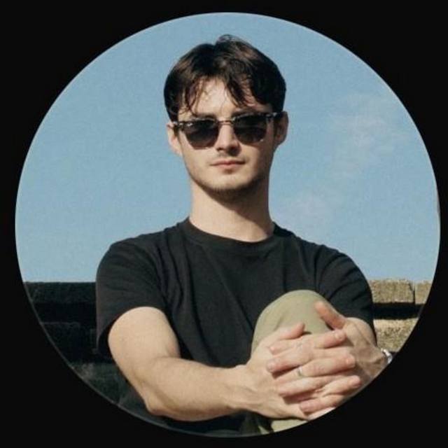 J Hills
